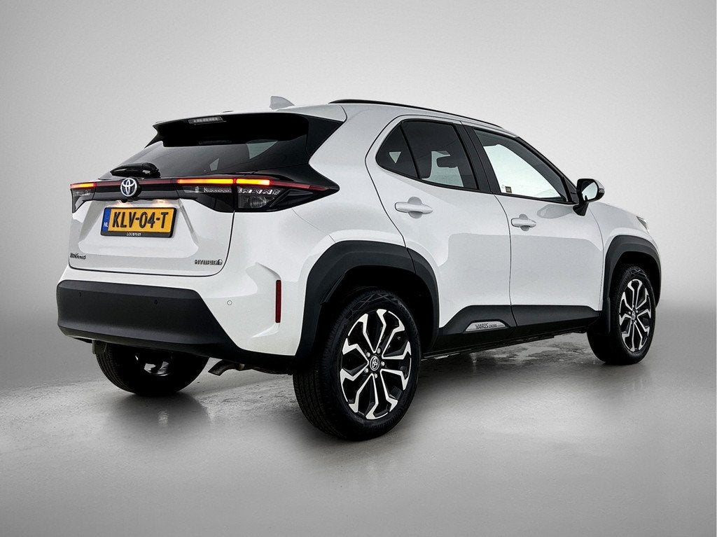 Toyota Yaris Cross 1.5 Hybrid Dynamic + Limited | Parkeersen, 12 maanden, Stof, Gebruikt, 116 pk