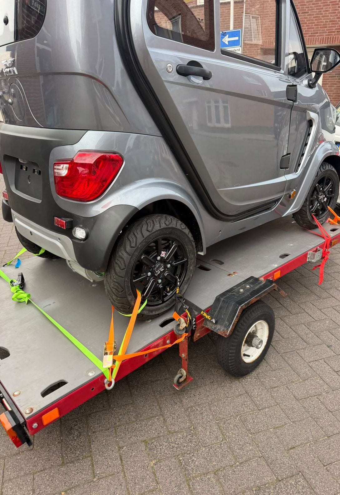 Luxe overdekte scootmobiel rijbewijs vrij met factuur nieuw, Diversen, Overige merken, Ophalen of Verzenden, Zo goed als nieuw