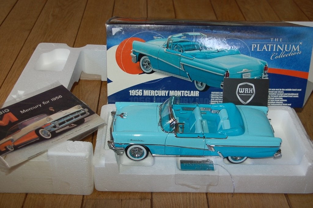 1:18 MERCURY MONTCLAIR 1956 Convertible Sun star WRH, Hobby en Vrije tijd, Modelauto's | 1:18, Verzenden, Zo goed als nieuw, Auto