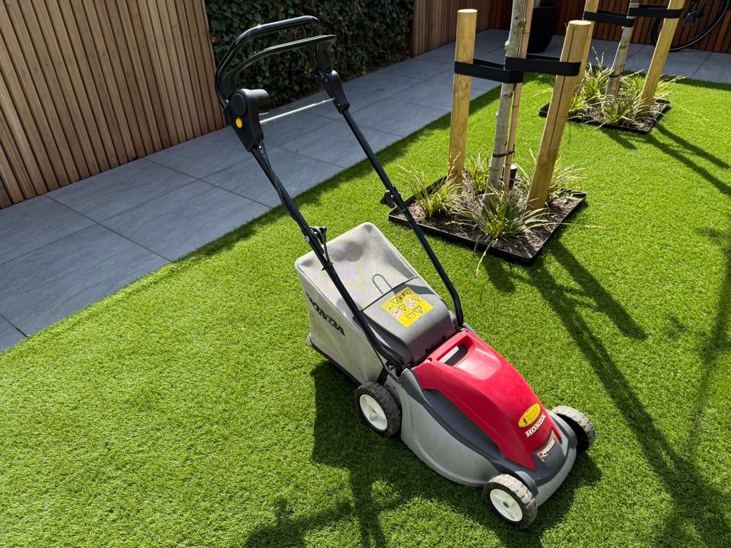 Honda HRE 330 elektrische grasmaaier, Tuin en Terras, Grasmaaiers, Ophalen, Gebruikt, Elektrische grasmaaier, Opvangzak