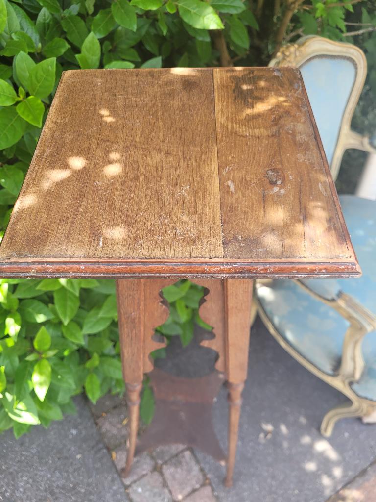 Antieke hoge vol houten plantentafel, Ophalen of Verzenden