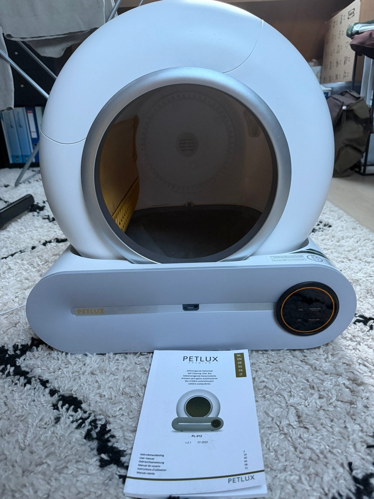 Automatische kattenbak PETLUX, Ophalen, Zo goed als nieuw