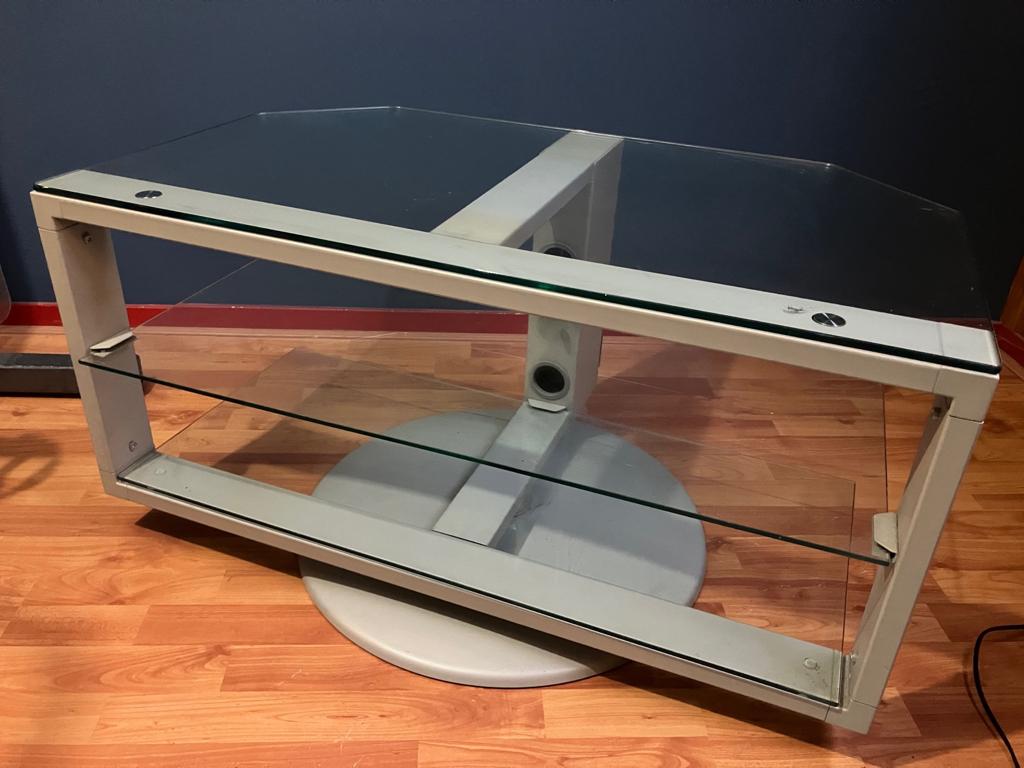 TV-meubel, metaal met draaiplateau, Ophalen, 100 tot 150 cm, Zo goed als nieuw, Glas
