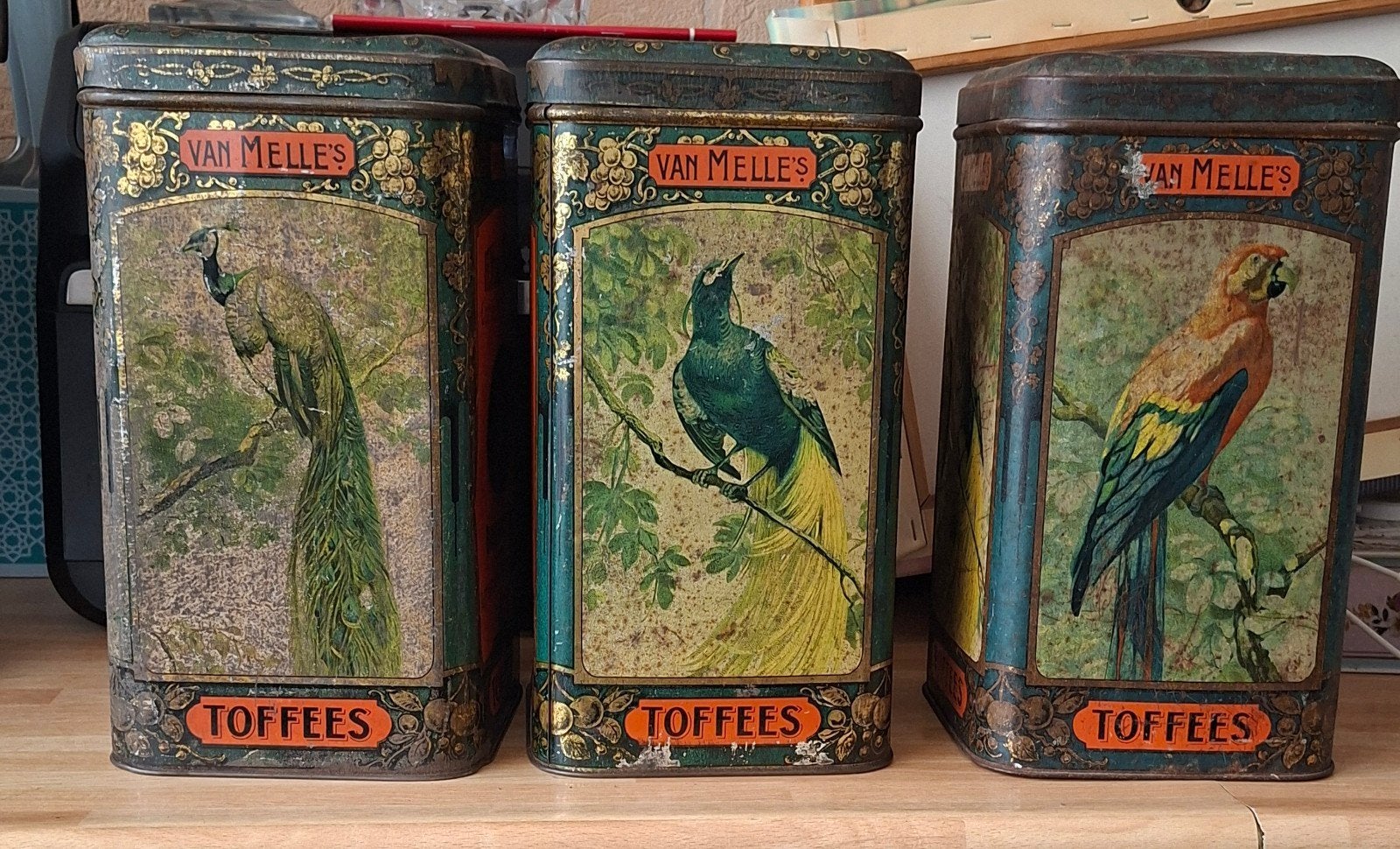 lot 3 antieke blikken Van Melle's Toffees., Verzamelen, Ophalen, Gebruikt, Overige
