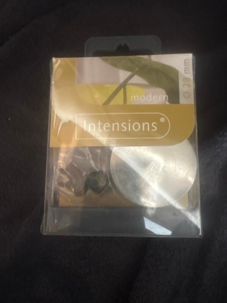 Intensions Gordijnroede Eindknoppen Rond Plat RVS-kleur 28mm, Minder dan 50 cm, Nieuw, Ophalen of Verzenden, Minder dan 100 cm