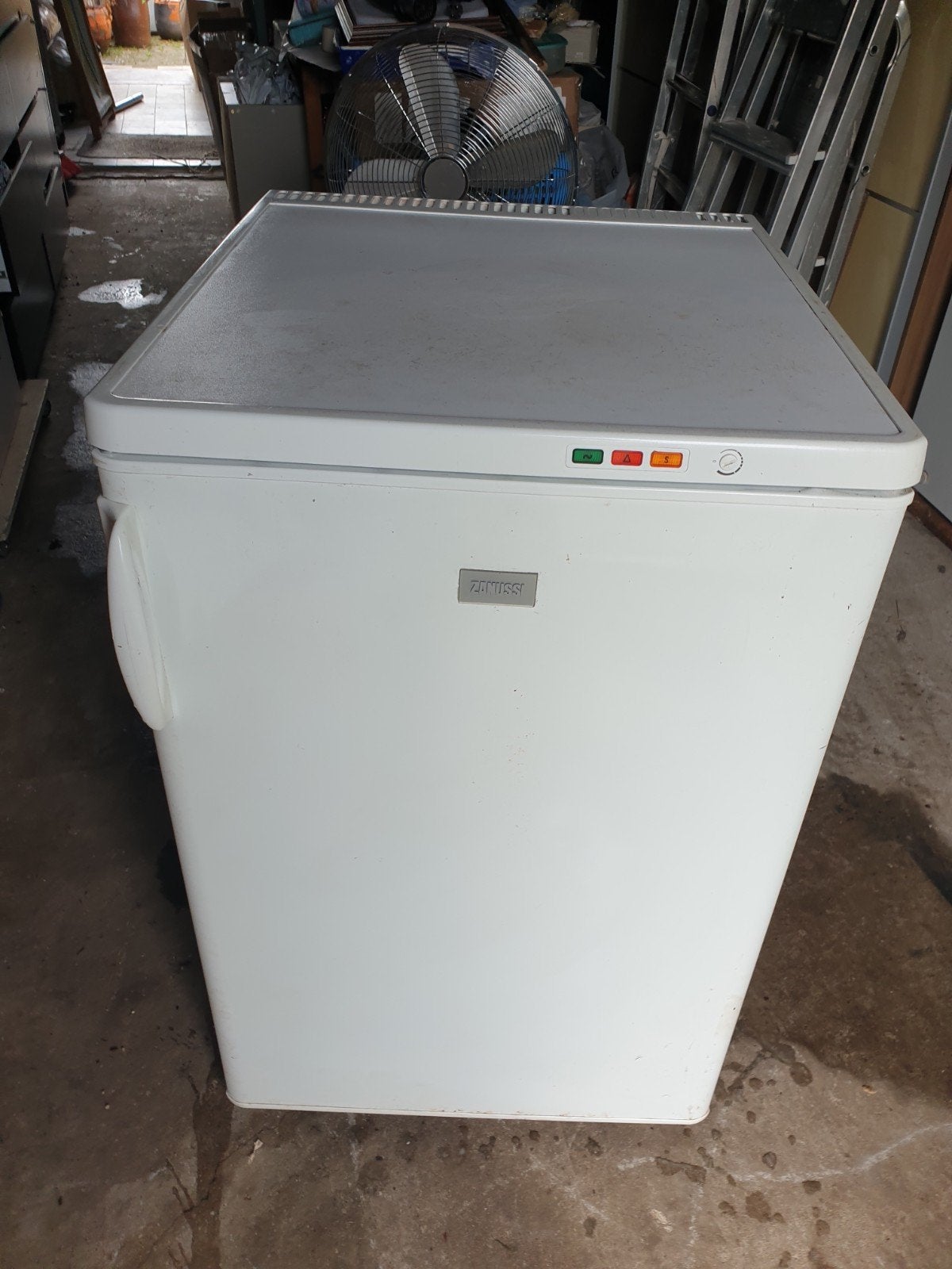 Zanussi Vrieskast - Compact en Efficiënt ophalen., Ophalen of Verzenden, Gebruikt, Minder dan 60 cm, Minder dan 85 cm