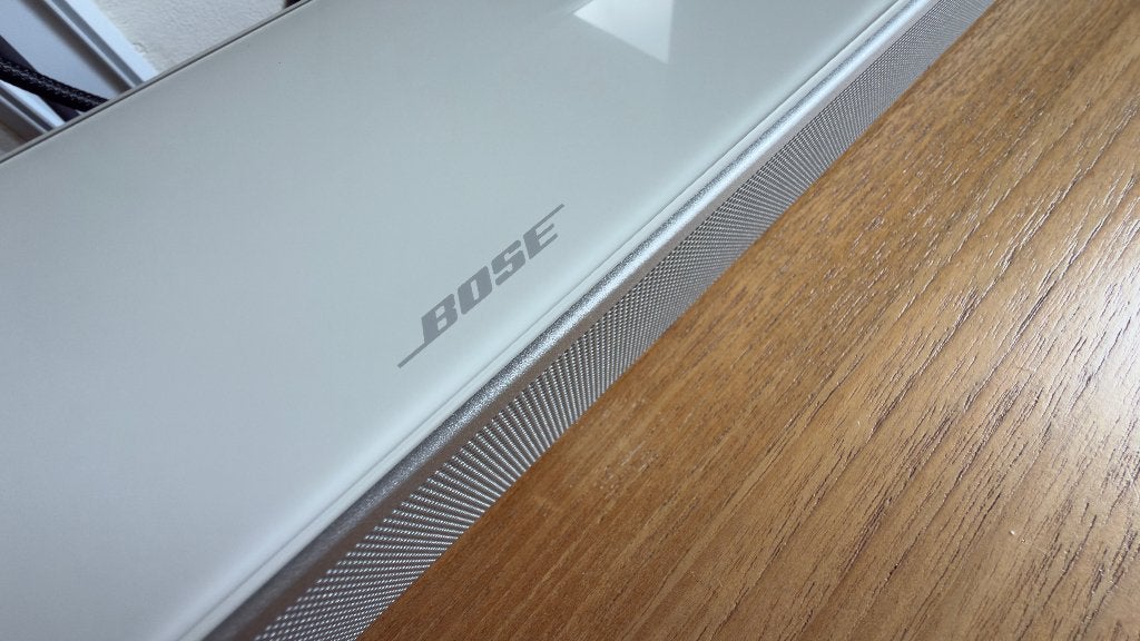 Foto 4 van Bose Soundbar 700 – wit/zilver
