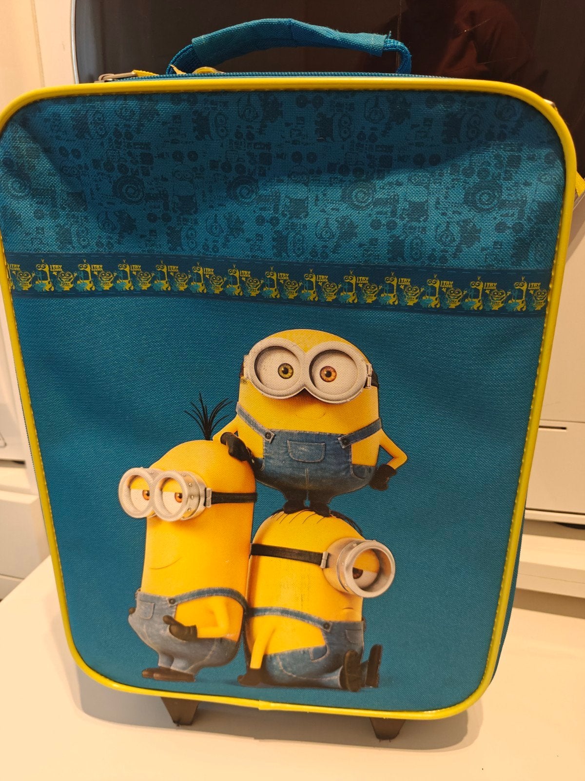 Minions Kinderkoffer op Wieltjes - Blauw/Geel, Ophalen of Verzenden, Gebruikt