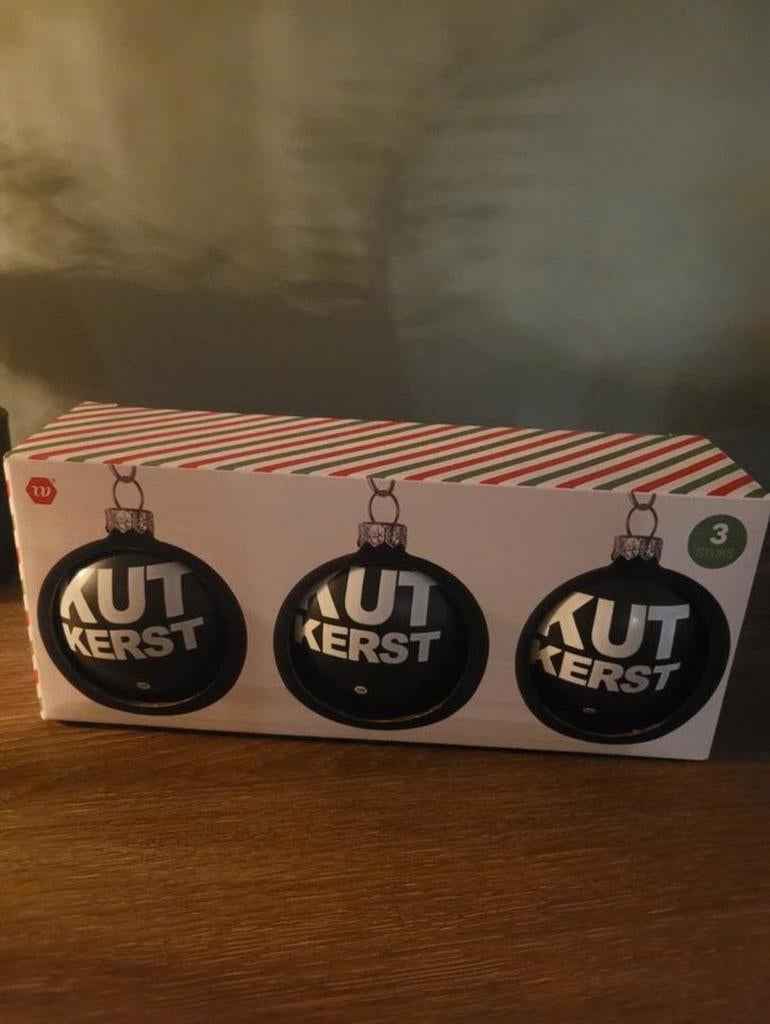 Kerstballen - kut kerst, Ophalen
