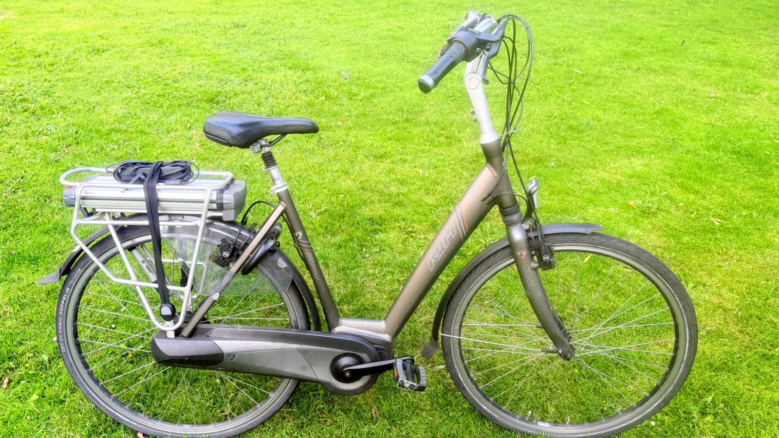 Goede nette unisex damesfiets E-bike RIH X Omega 54cm/28inch, Velgrem, Versnellingen, Ophalen, Overige merken