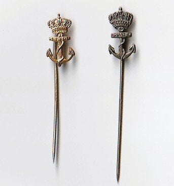 2 verschillende Koninklijke Marine speldjes, lees verder, Verzamelen, Ophalen of Verzenden, Gebruikt, Overige onderwerpen, Speldje of Pin