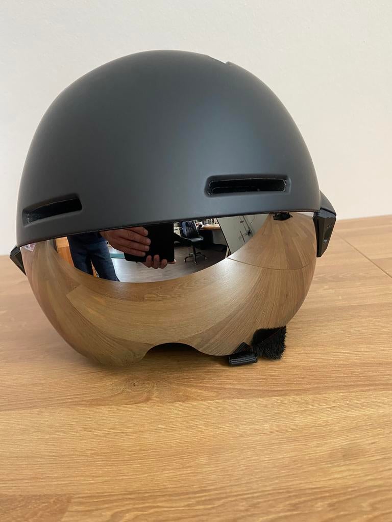 Ski helm, Ophalen of Verzenden, Zo goed als nieuw, Heer of Dame