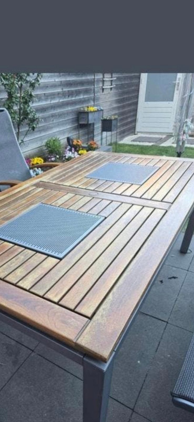 Houten tuintafel met metalen onderstel, Tuin en Terras, Tuintafels, Ophalen, Gebruikt, Rechthoekig, Hout