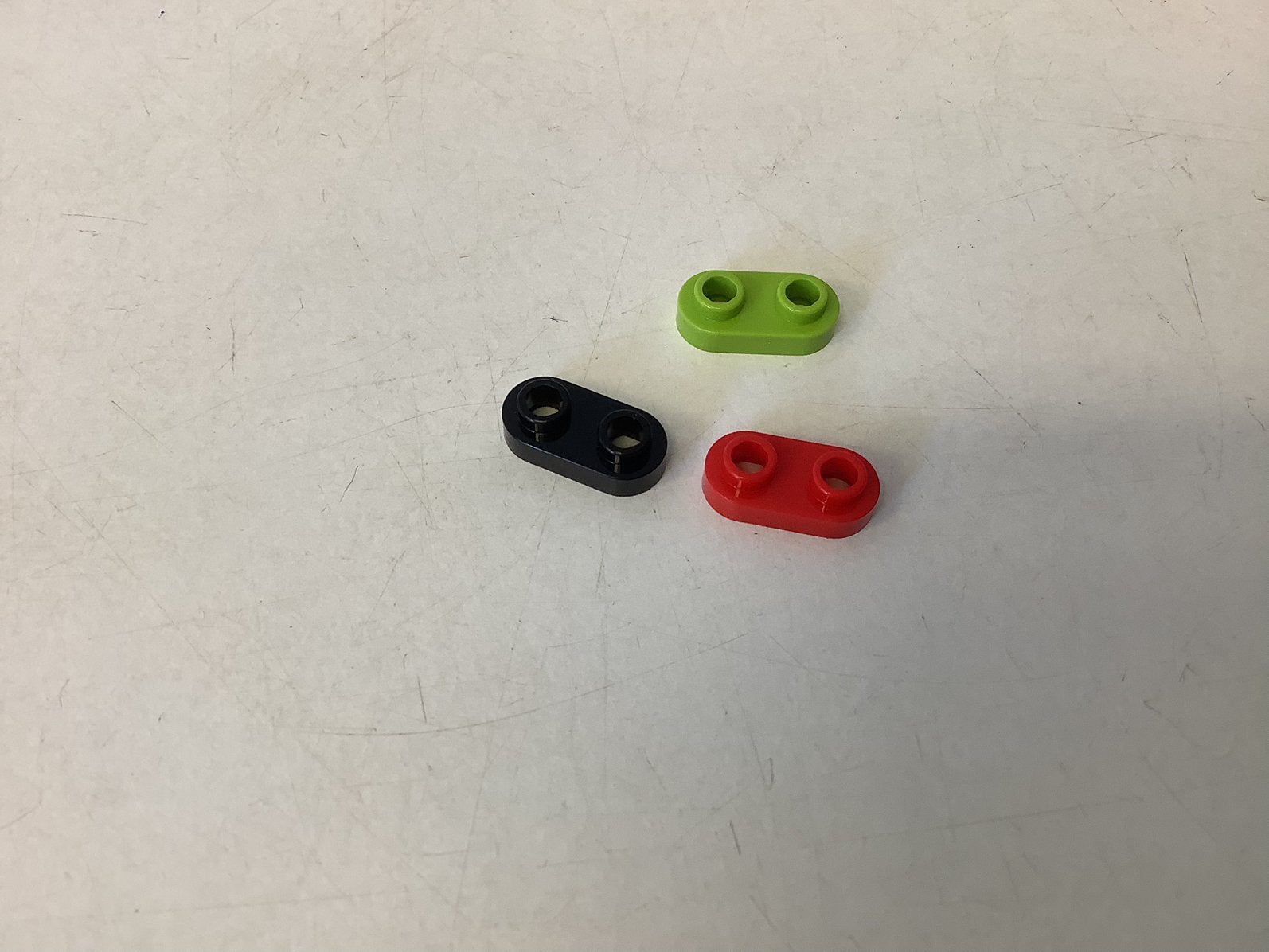 Lego plaat 1x2 afgerond met open noppen zwart lemon en rood, Ophalen of Verzenden, Gebruikt, Losse stenen, Lego