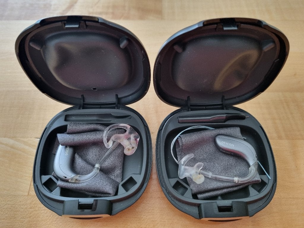 Gehoorapparaat Oticon Zircon 2 linker en rechter, Diversen, Ophalen, Gebruikt