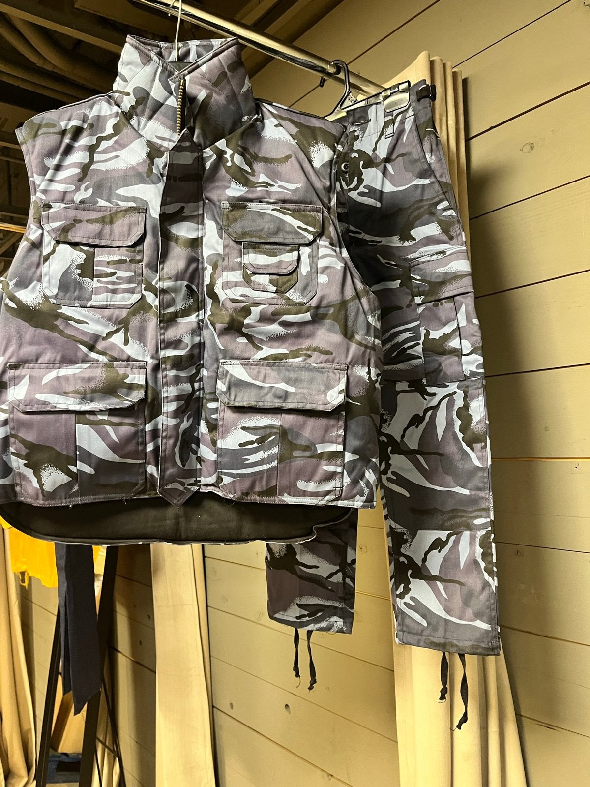 Grote partij carnavalskleding, Carnaval, Nieuw, Kleding, Ophalen