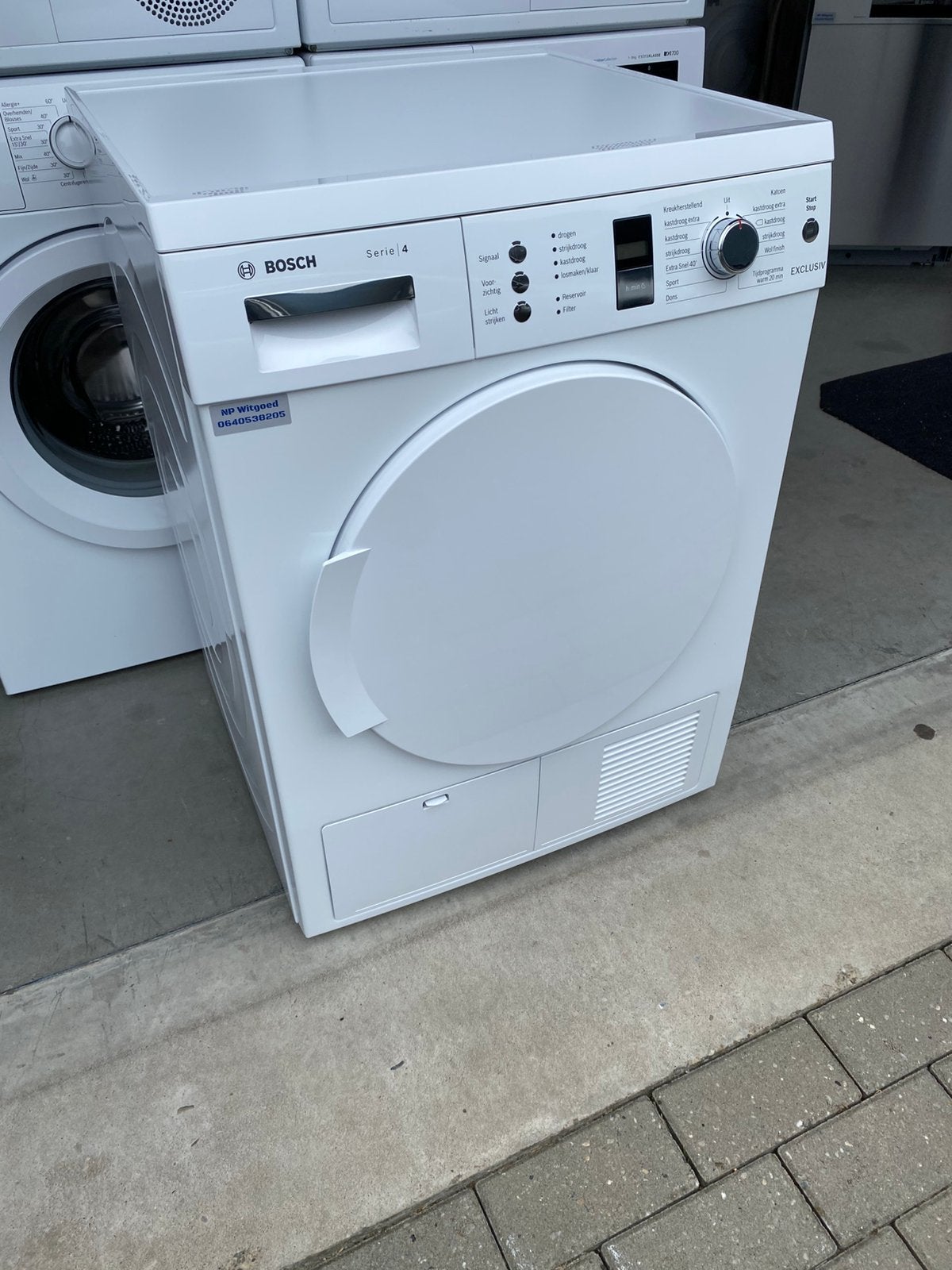 Bosch Serie 4 CondensDroger 8 Kilo Nieuwstaat Gratis Bezorgd, Ophalen, Anti-kreukfase, 8 tot 10 kg, Zo goed als nieuw
