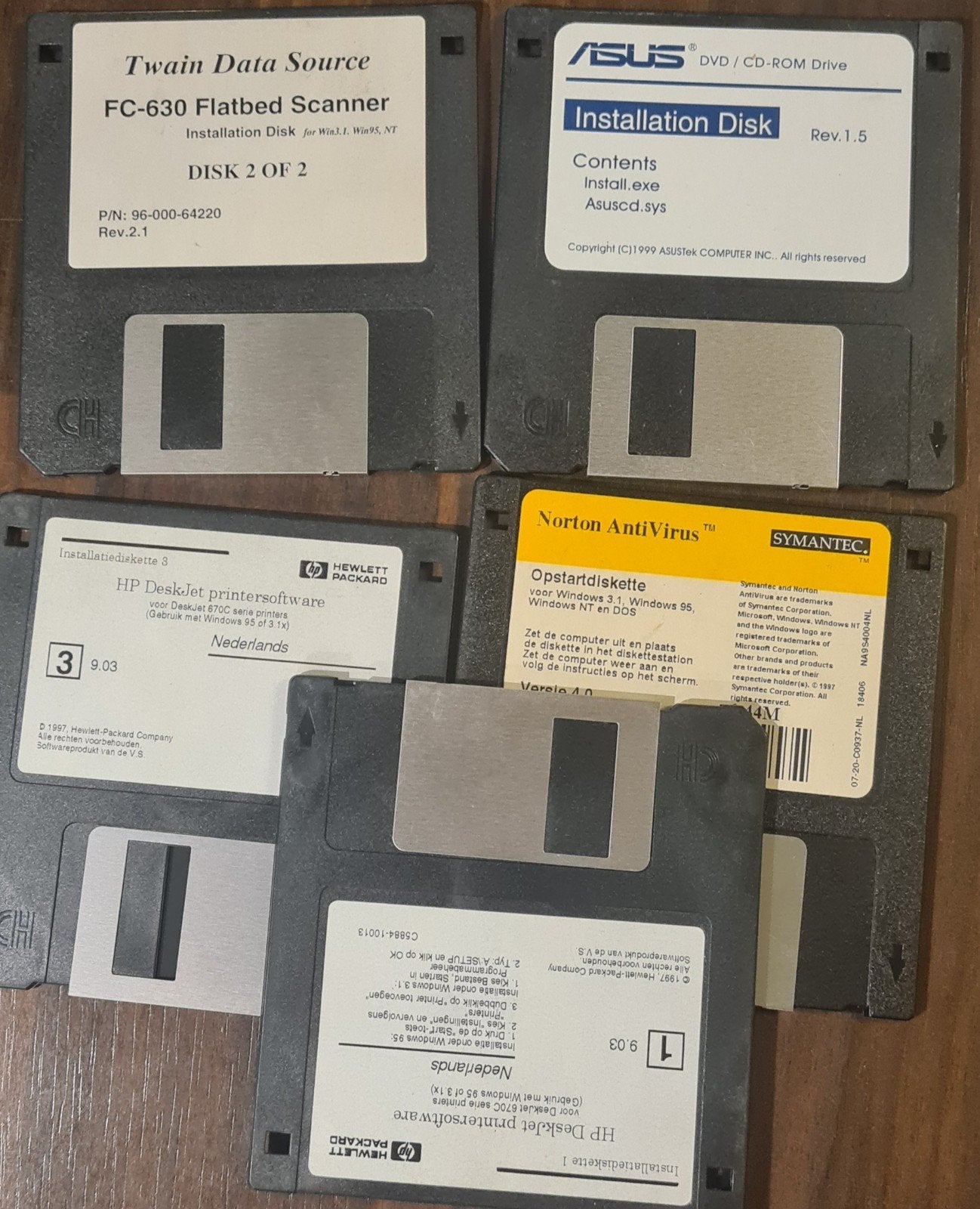 Vintage 3,5 inch diskettes HP ASUS Norton Scanner – Retro PC, Ophalen of Verzenden