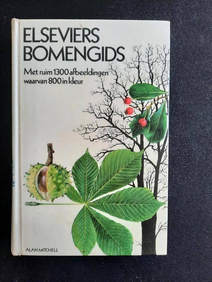 Elseviers bomengids. Alan Mitchell, Boeken, Ophalen of Verzenden, Gelezen, Bloemen, Planten en Bomen, Alan Mitchell