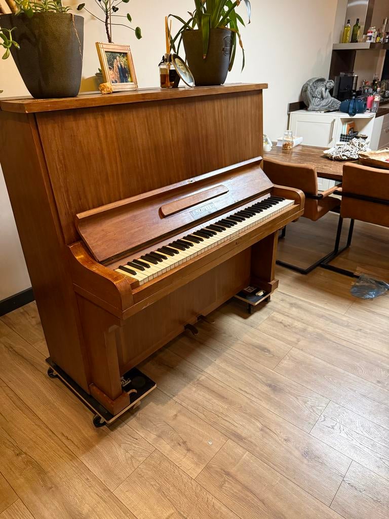 Mooie houten piano, gebruikt, Ophalen of Verzenden, Gebruikt, Bruin, Piano