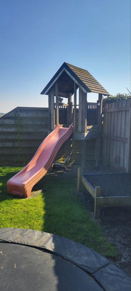 Houten speelhuisje met glijbaan, Ophalen, Gebruikt, Glijbaan