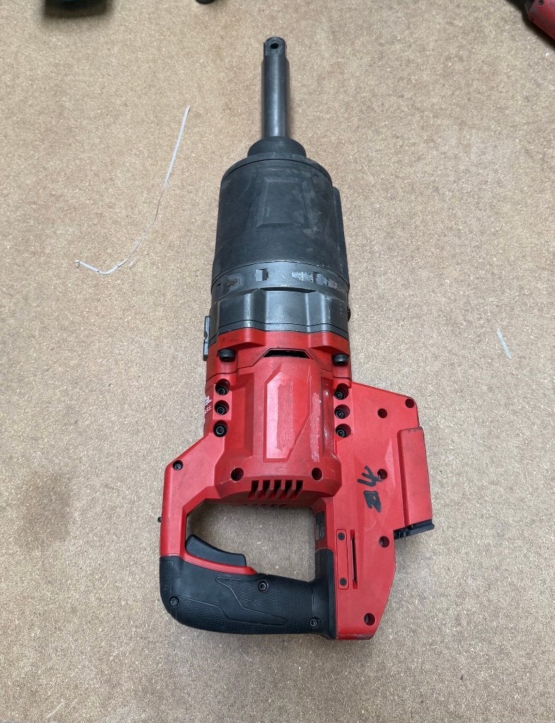 Milwaukee M18 FUEL 1 inch Slagmoersleutel D-handle 2869-20, Ophalen of Verzenden, Gebruikt, Minder dan 700 watt, Overige typen