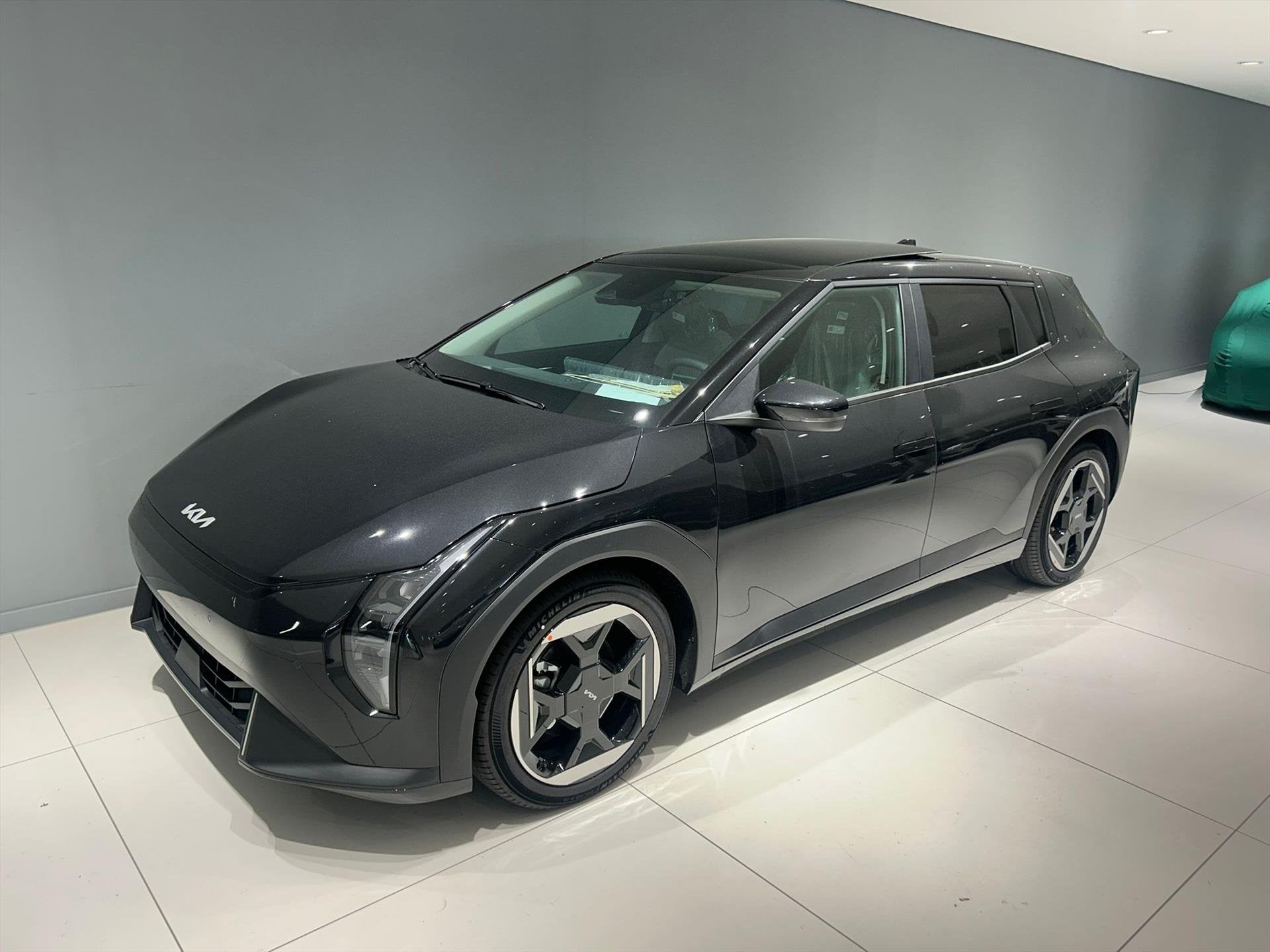 Kia Ev4 81,4 kWh 204PK GT-PlusLine, Auto's, Zwart, 33 min, Kia Top Selectie, 1000 kg