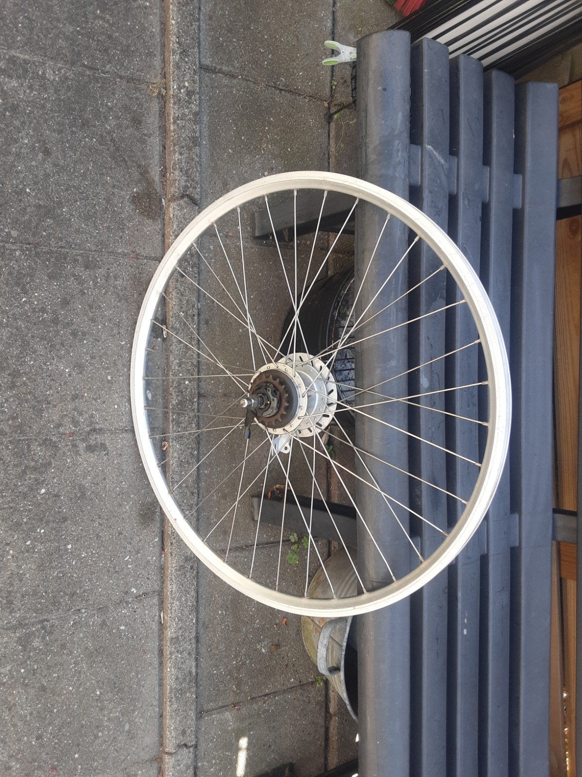 28 inch shimano nexus achterwiel, 8 speed,rollerbrake rem, Ophalen of Verzenden, Zo goed als nieuw, Shimano Nexus