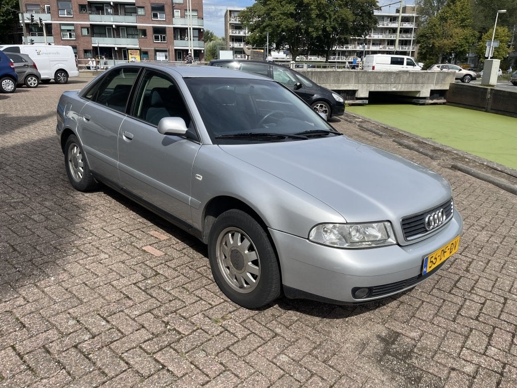 Audi A4 Limousine 1.8 5V Advance Inruilauto Meeneemprijs, foto 5