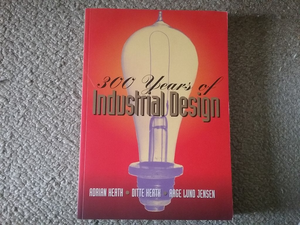 300 Years of Industrial Design, function form technique 2000, Ophalen of Verzenden, Zo goed als nieuw, Overige onderwerpen