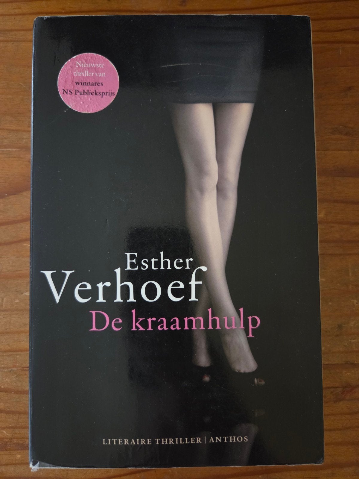 Esther Verhoef - De kraamhulp, Ophalen of Verzenden, Gelezen, Esther Verhoef