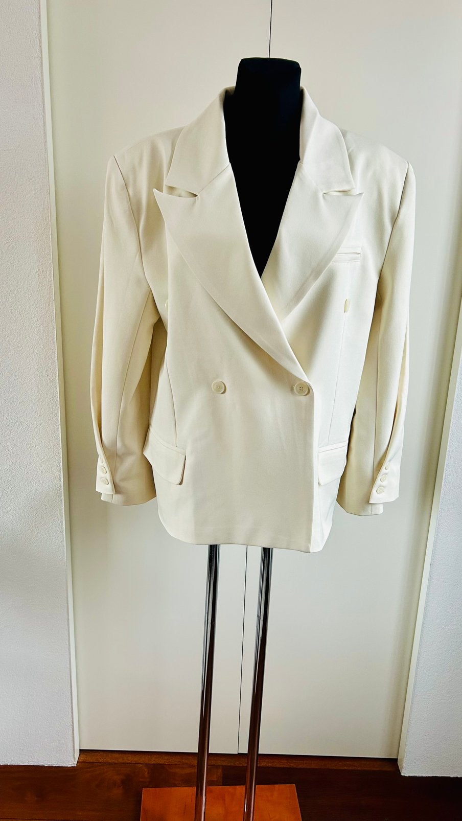 Oversized blazer studio Ambika maat M/L, Wit, Maat 42/44 (L), Nieuw, Ophalen of Verzenden