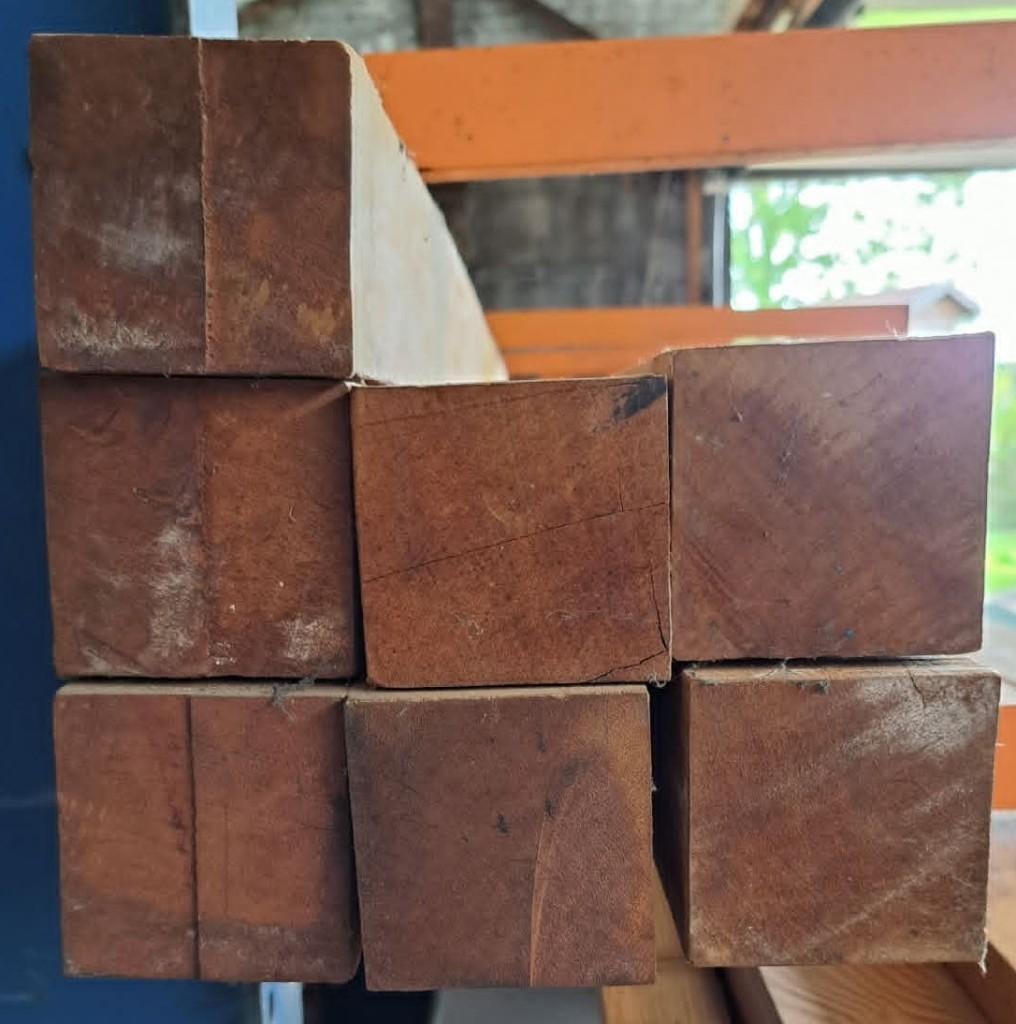 Duurzame Bilinga Hardhout Balken – Klasse 1 – 7 stuks, Ophalen, Nieuw, Hardhout, 180 tot 250 cm