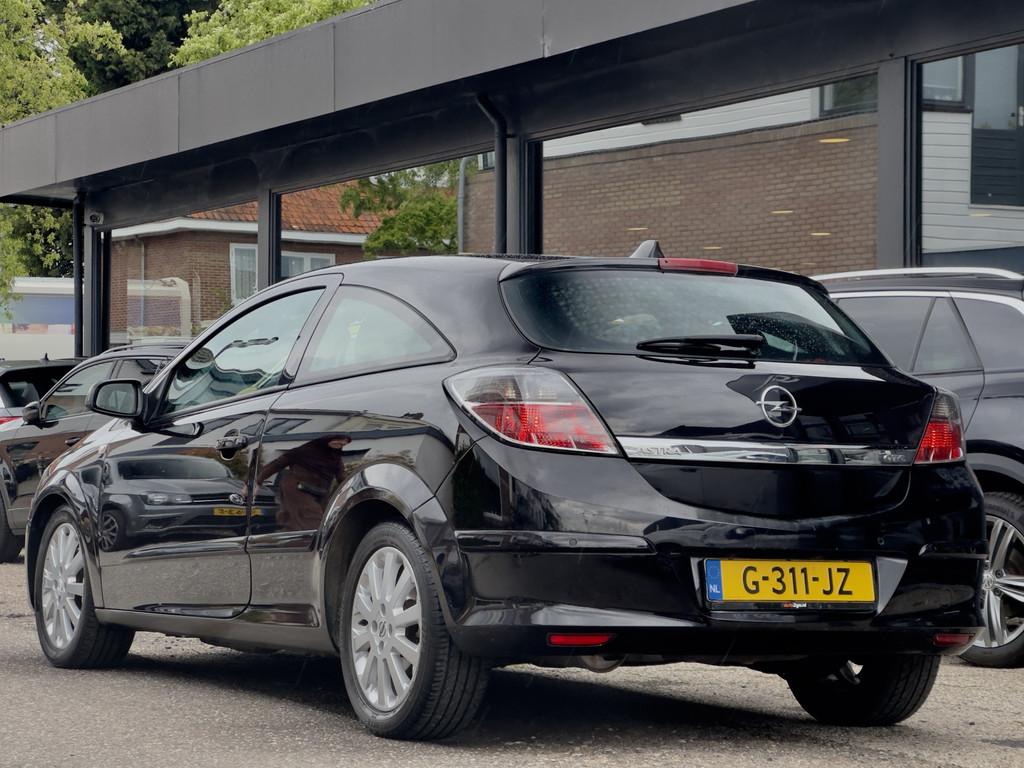 Opel Astra GTC 1.6 SPORT AIRCO APPLE-CARPLAY LED LMV PDC, Auto's, Opel, Voorwielaandrijving, 15 km/l, Zwart, 4 cilinders