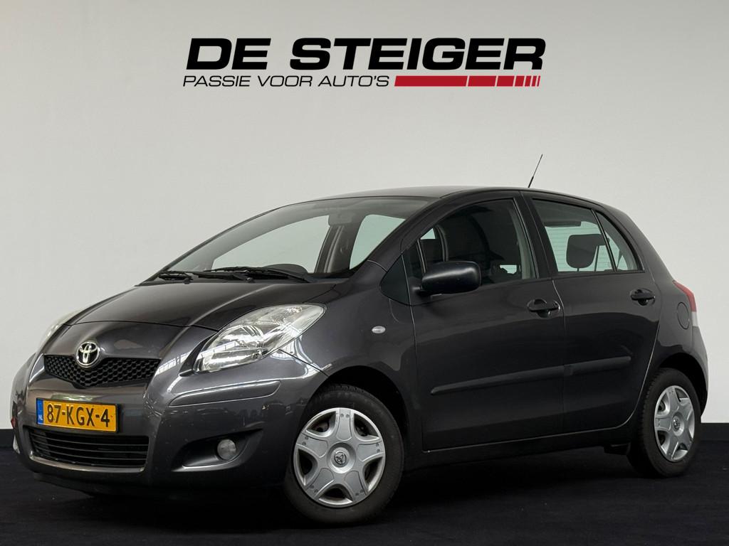 Toyota Yaris 1.0 VVTi Acces Airco Camera Cruise, Auto's, Voorwielaandrijving, Stof, Elektrische ramen, Bedrijf