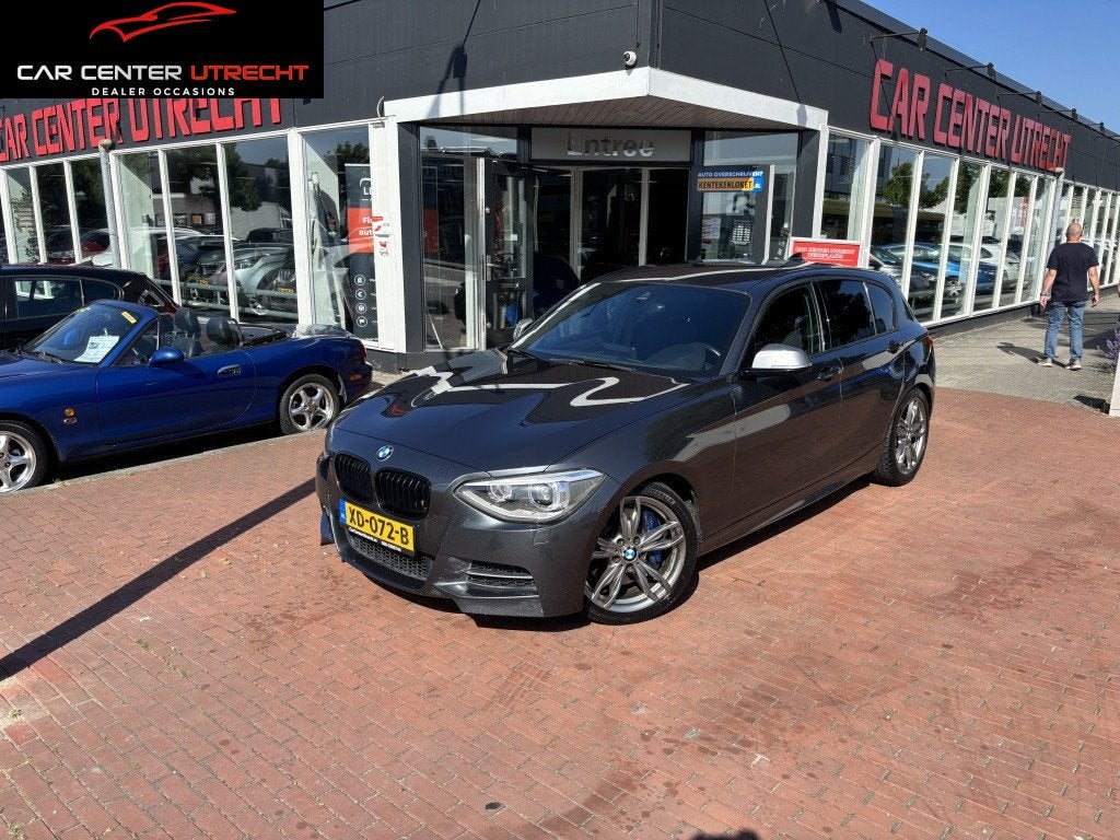 BMW 1-serie M135i Executive | navi | airco | automaat |, Auto's, BMW, Gebruikt, 320 pk, 6 cilinders, 2979 cc