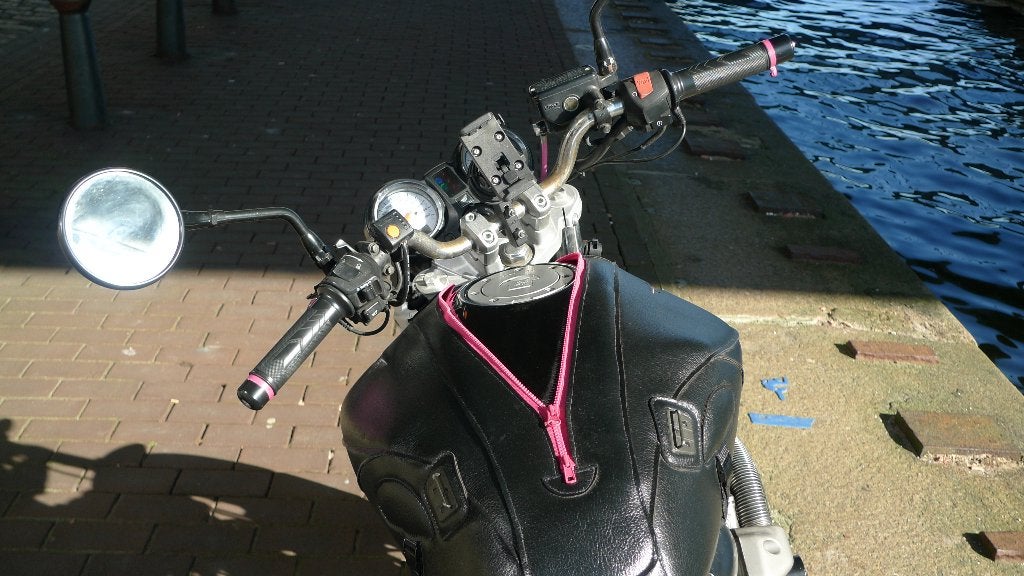 Foto 5 van Karaktervolle Honda Hornet CB600F (2004) – Klusproject