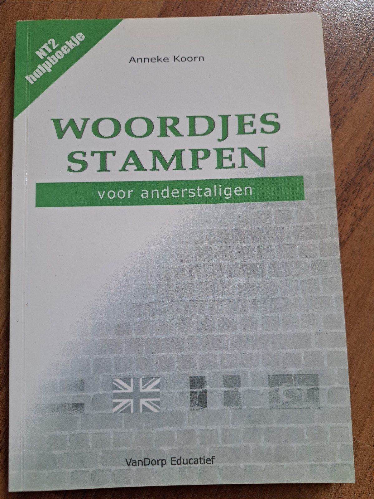 Anneke Koorn - Woordjes stampen voor anderstaligen, Anneke Koorn, Ophalen of Verzenden, Zo goed als nieuw, Nederlands