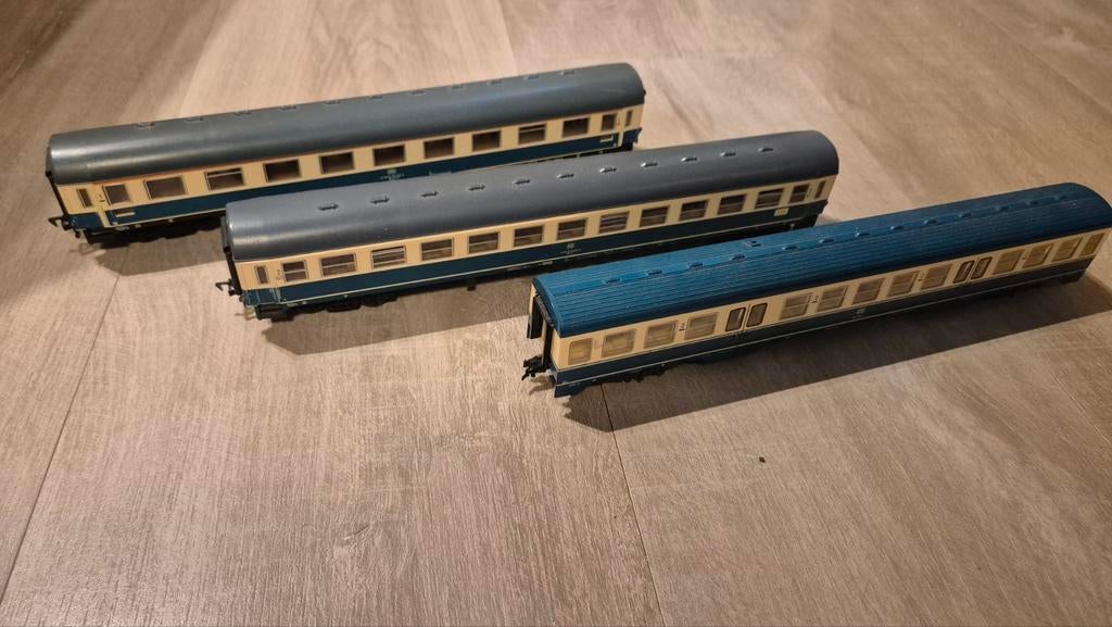 Fleischmann personenwagons set HO, Ophalen of Verzenden, Gelijkstroom, Wagon, Fleischmann