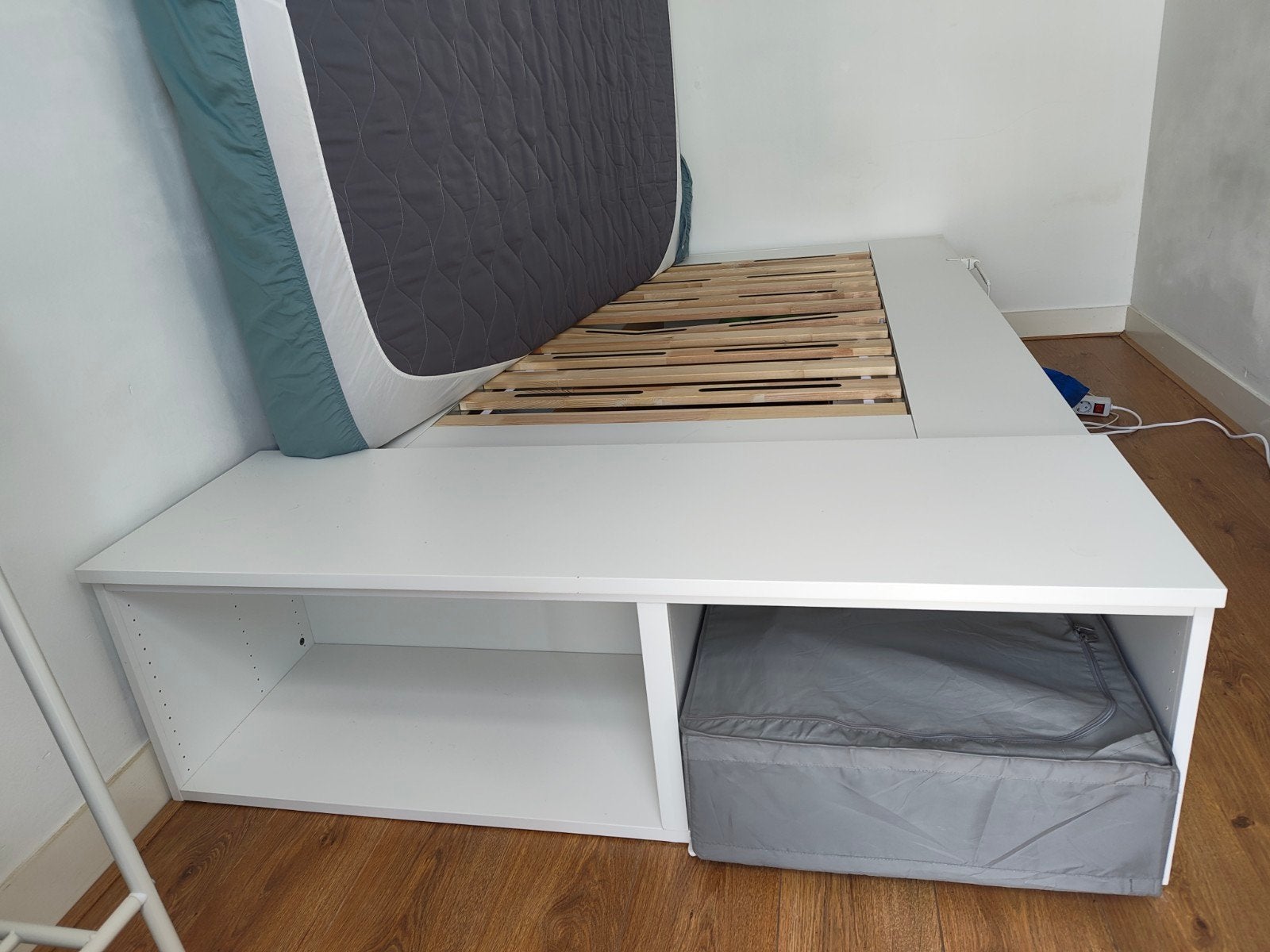 PLATSA bed met opbergruimte — 145x245cm, Ophalen, Gebruikt, Wit, Tweepersoons