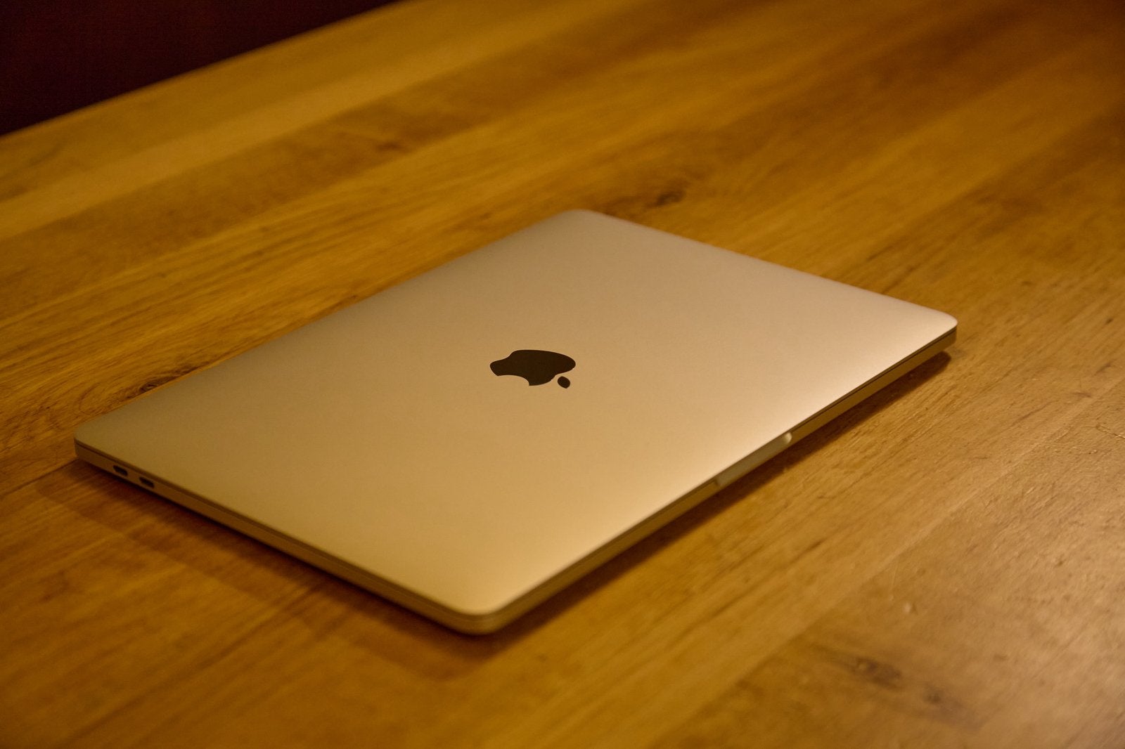 Foto 9 van Macbook pro 13 inch i7 32gb ram 512gb ssd 4 thunderbolt