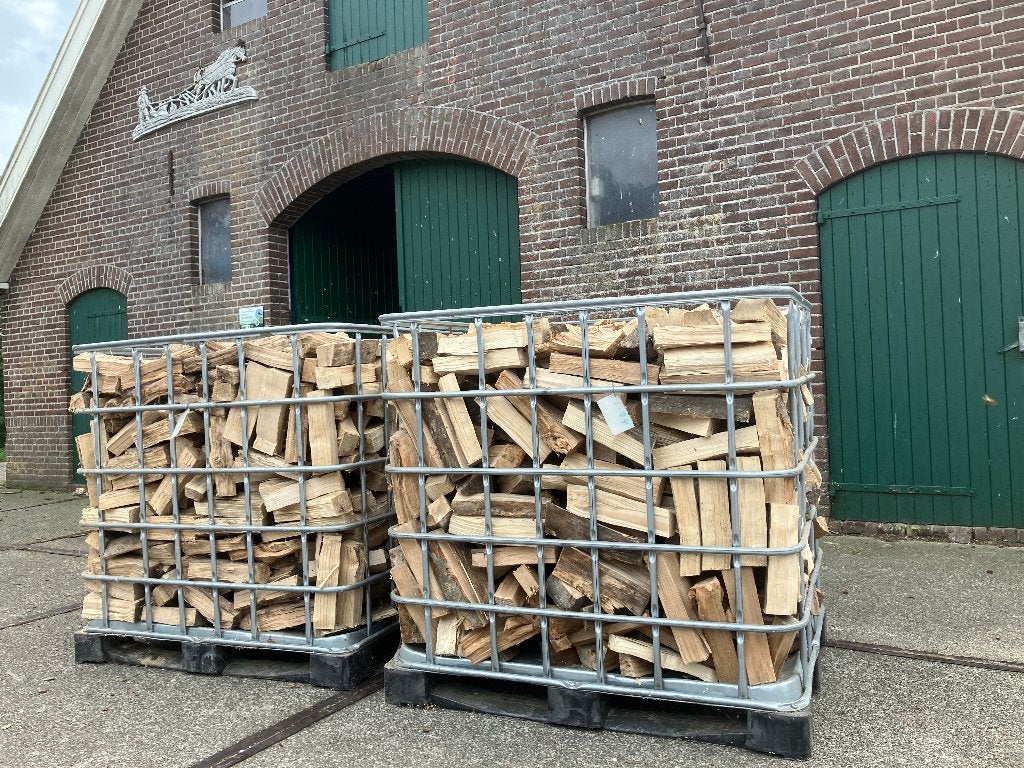 Topkwaliteit beuken- of eikenhout haardhout € 125 per m3, Tuin en Terras, 6 m³ of meer, Ophalen, Beukenhout, Blokken