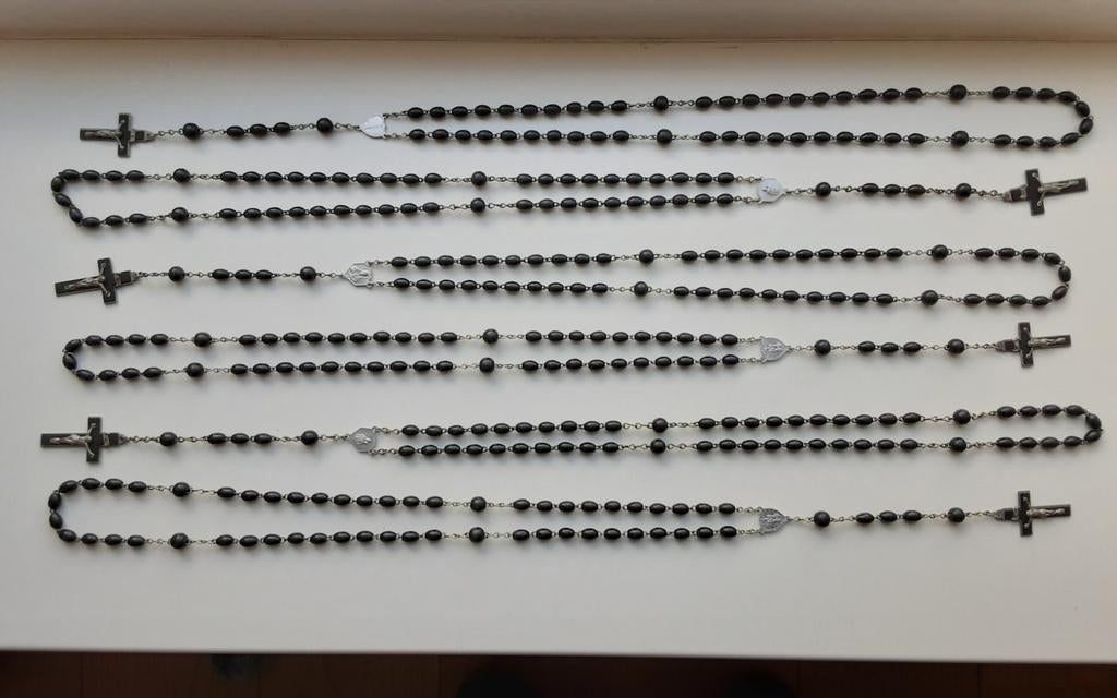 Rozenkrans uit Lourdes,  5 stuks. 5 euro per stuk, Ophalen of Verzenden, Nieuw, Overige typen, Christendom | Katholiek