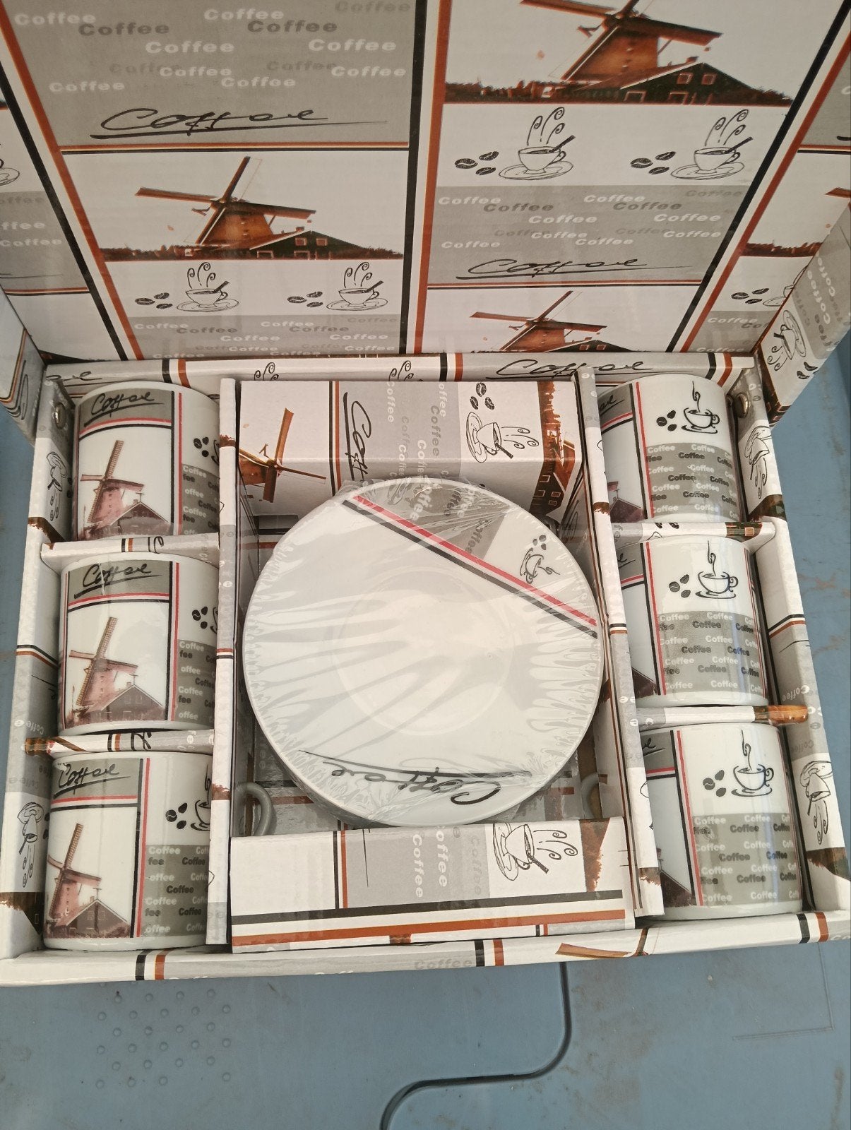 Nieuw Koffiesetje met Molen Design - 6 Kopjes en Schotels, Ophalen of Verzenden