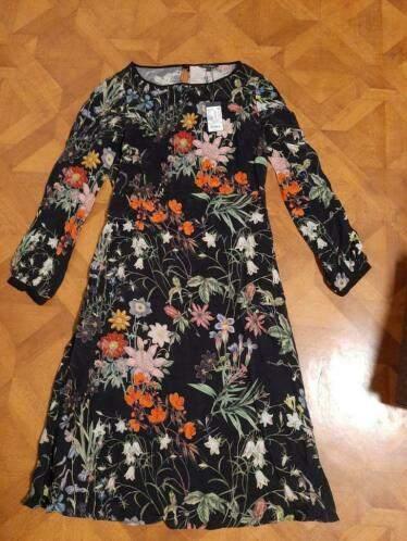 Marc O'Polo cupro jurk bloemen maat 36 Nieuw, Blauw, Nieuw, Ophalen of Verzenden, Onder de knie