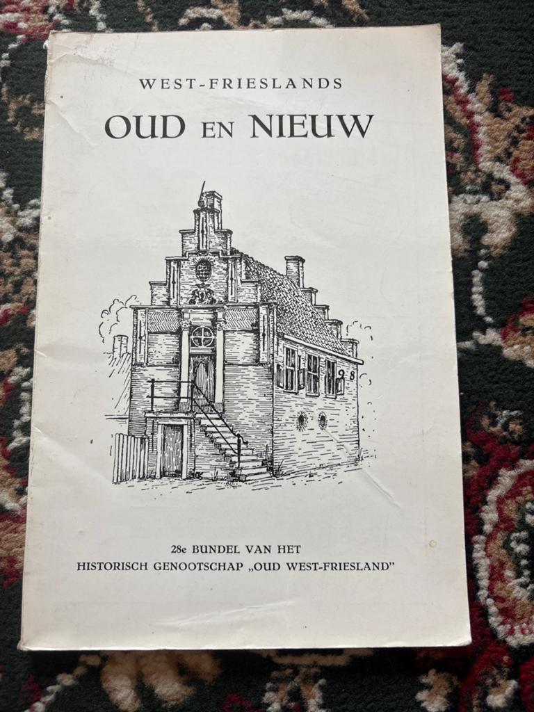 West-Frieslands Oud en Nieuw - 28e Bundel, Boeken, Ophalen of Verzenden, 20e eeuw of later, Gelezen
