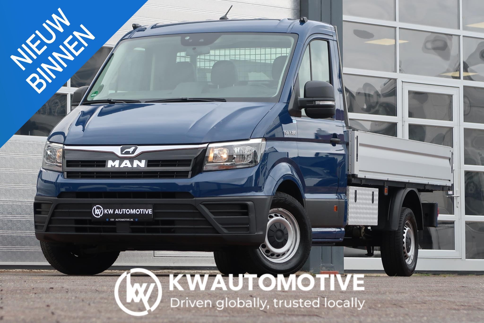 MAN TGE 35 2.0 L3 OPEN LAADBAK/ AUT/ AIRCO/ TREKHAAK, Auto's, Stof, Gebruikt, 4 cilinders, Blauw