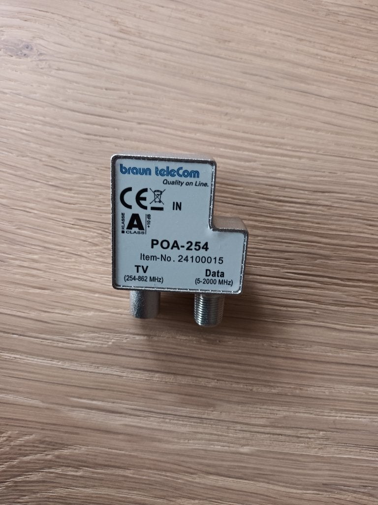 Braun telecom coax splitter verdeler TV data POA-254, Ophalen of Verzenden, Zo goed als nieuw, Minder dan 2 meter, Coaxiale kabel