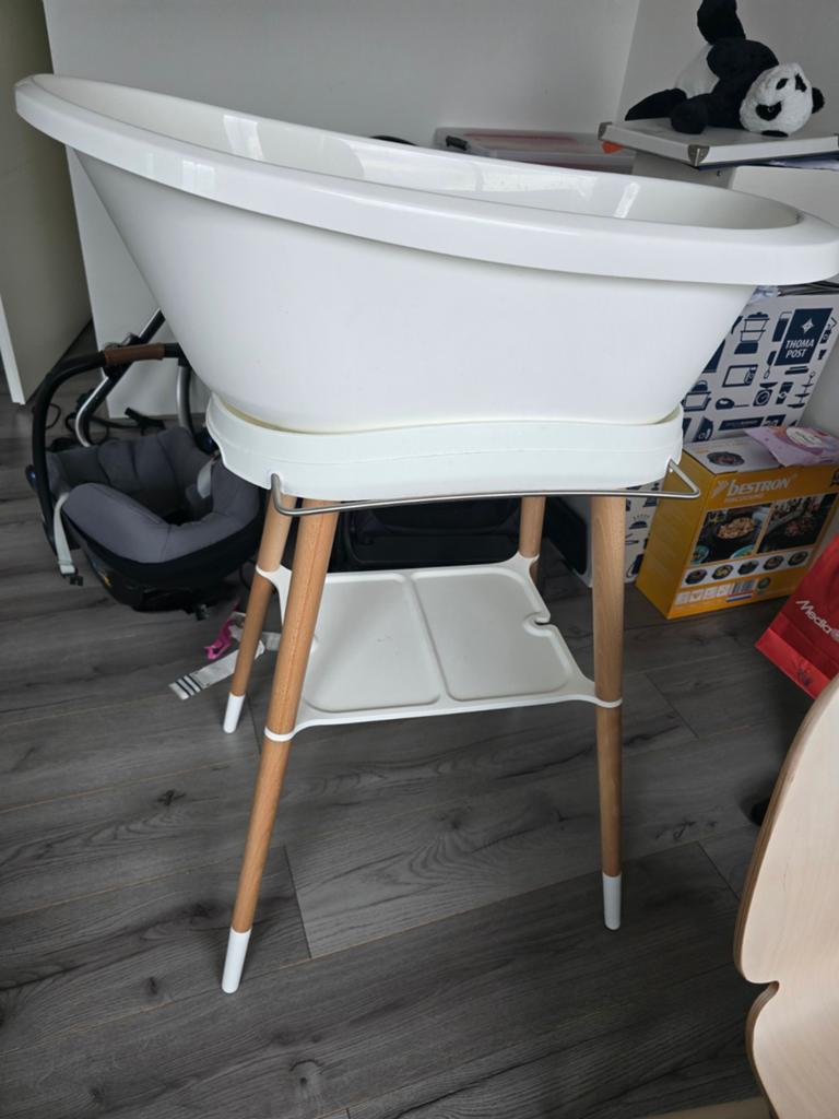 Bébé-jou badje met standaard, Kinderen en Baby's, Badjes en Verzorging, Ophalen, Gebruikt, Badje, Bébé-jou