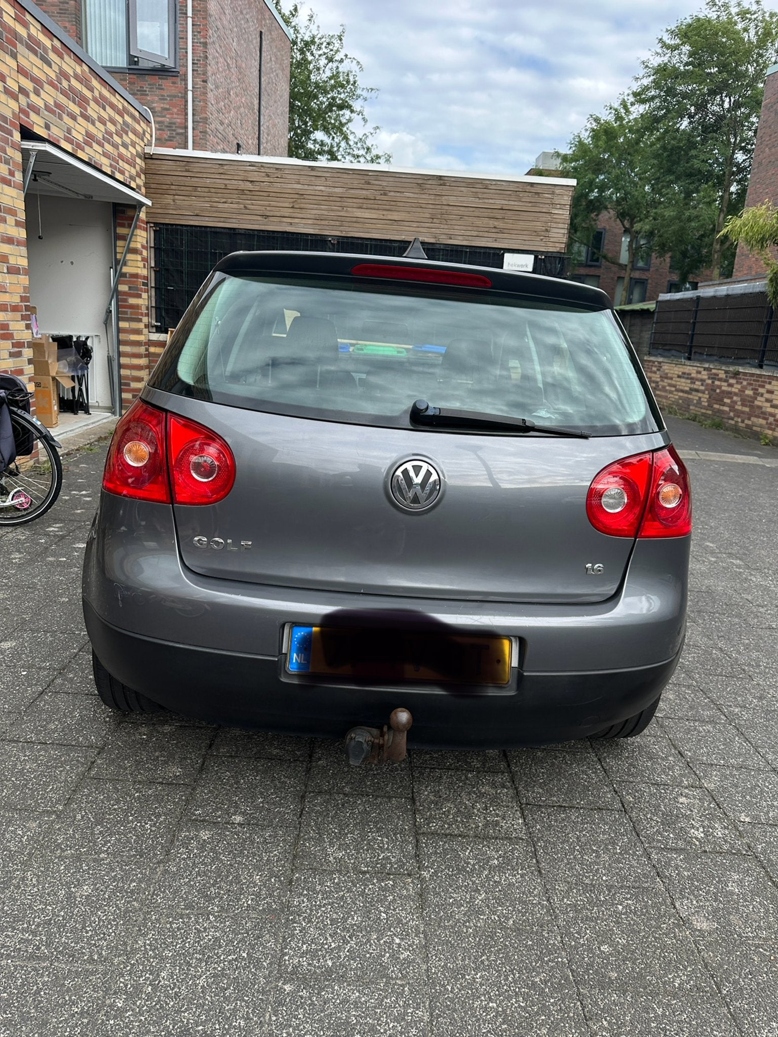 Volkswagen Golf 1.6 75KW AUT 2007 Grijs, Auto's, Volkswagen, Particulier, Golf, Benzine, E, Hatchback, Automaat, Origineel Nederlands